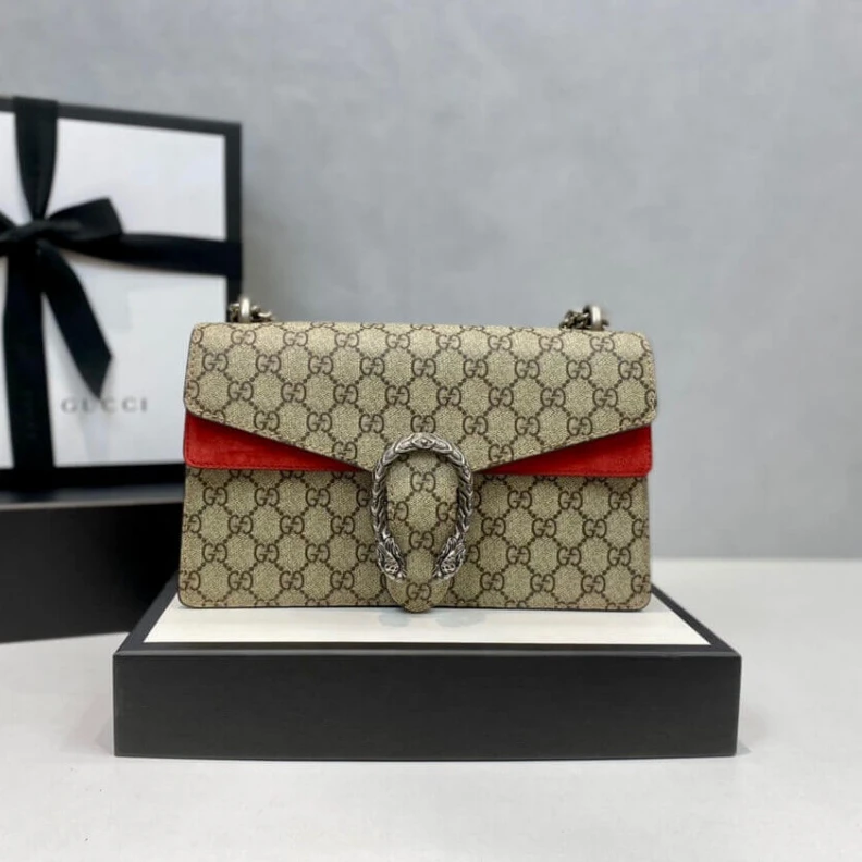 Louis vuitton locations Beige ebo Gucci Dionysus Small GG Shoulder Bag Red