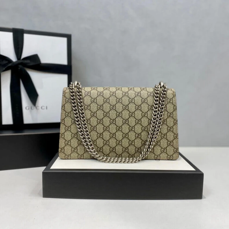 Louis vuitton locations Beige ebo Gucci Dionysus Small GG Shoulder Bag Red