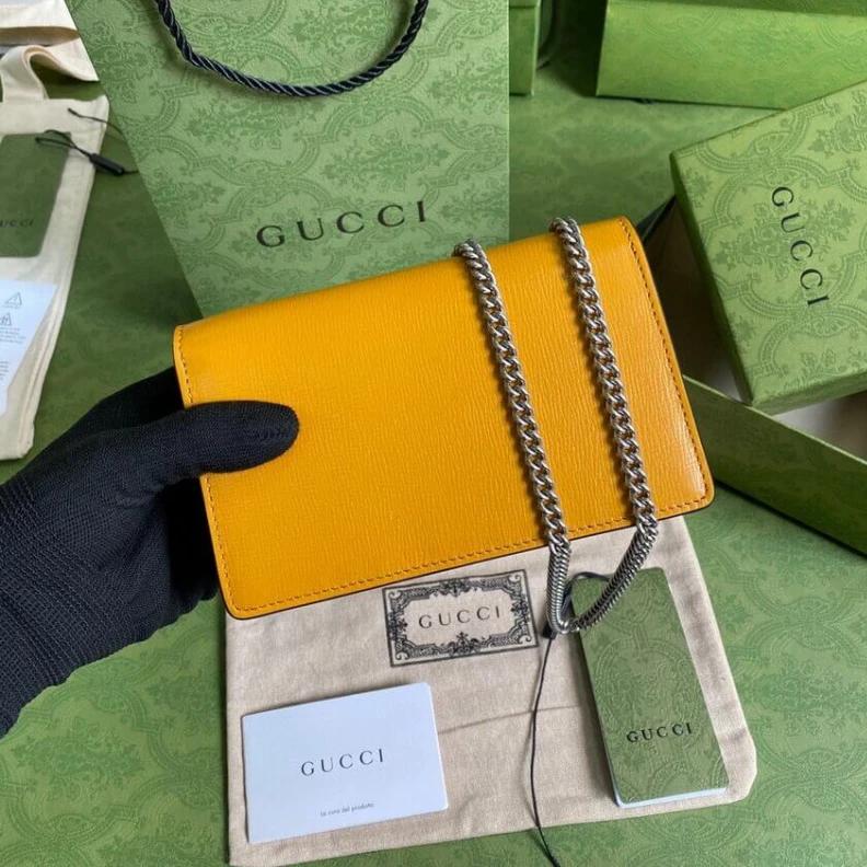 Louis vuitton locations This item Gucci Dionysus Super Mini Bag Orange White Leather