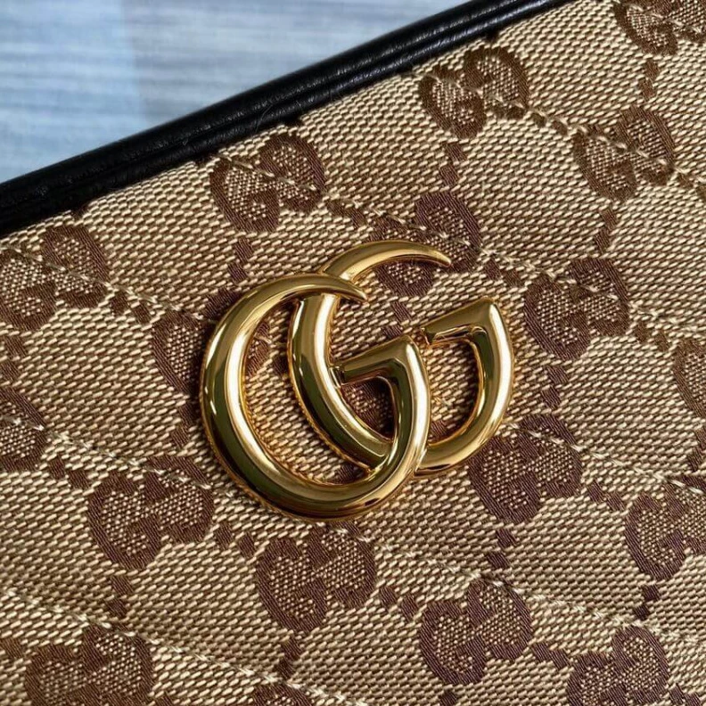 Louis vuitton locations 18 x 12 x Gucci GG Canvas Matelasse Mini Bag Black