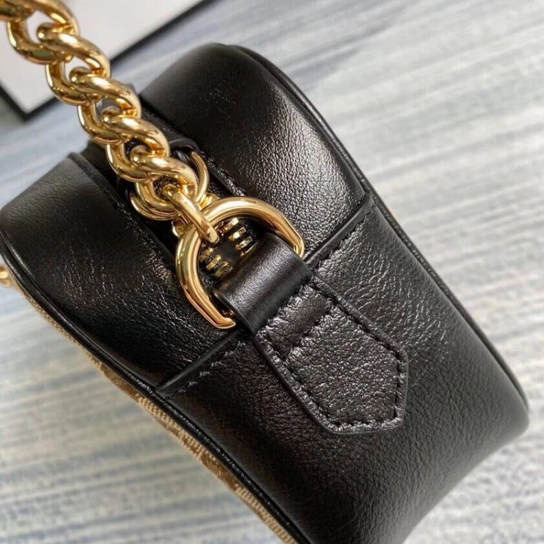 Louis vuitton locations 18 x 12 x Gucci GG Canvas Matelasse Mini Bag Black