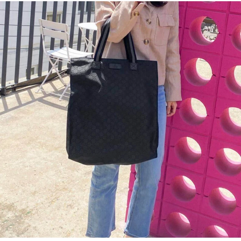 Replica bag Front lea Gucci GG Guccissima Black Nylon Tall Tote Bag