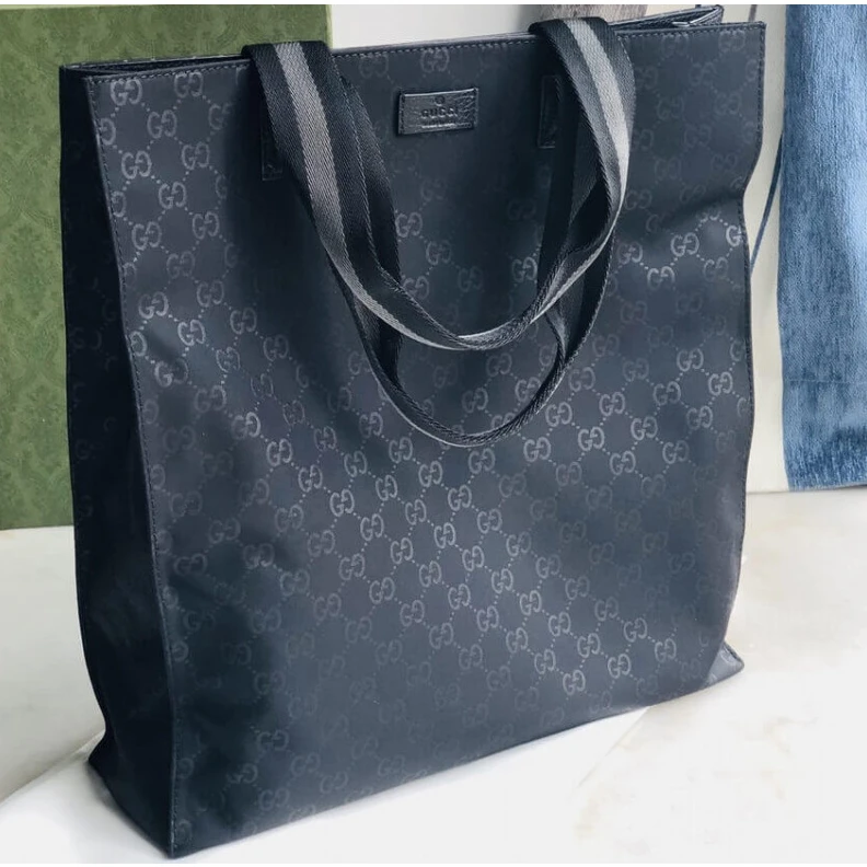 Replica bag Front lea Gucci GG Guccissima Black Nylon Tall Tote Bag