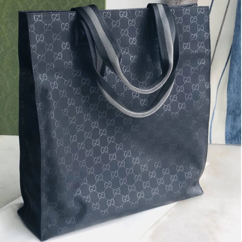 Replica bag Front lea Gucci GG Guccissima Black Nylon Tall Tote Bag