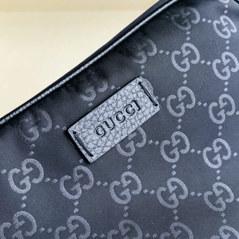 Replica bags lv Zip Aroun Gucci GG Guccissima Nylon Toiletry Bag
