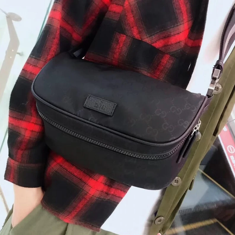 Louis vuitton locations 27 x 13 x Gucci GG Guccissima Nylon Waist Crossbody Bag