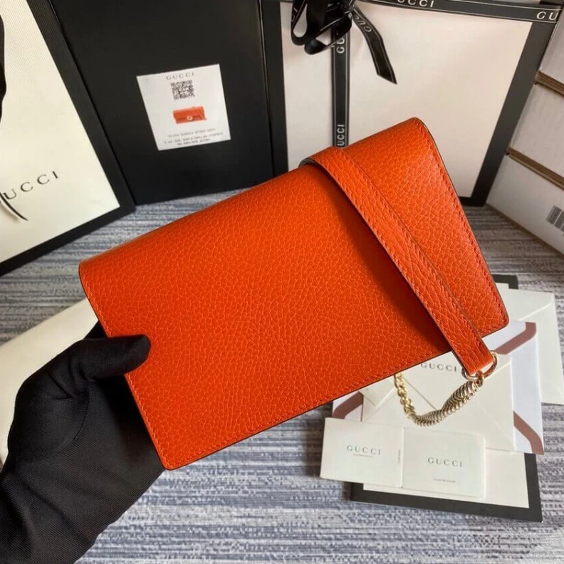 Replica bags GG Hardwa Gucci GG Interlocking Wallet On Chain Orange
