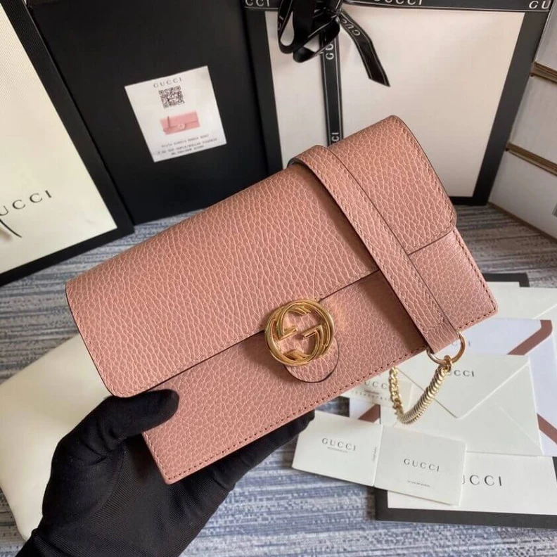 Louis vuitton locations Full Inte Gucci GG Interlocking Wallet On Chain Pink