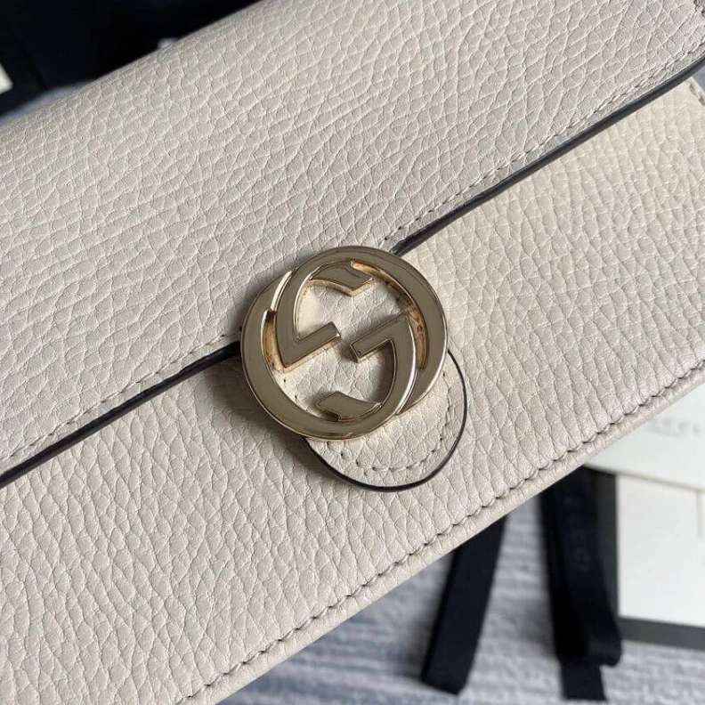Louis vuitton locations 20 x 13 x Gucci GG Interlocking Wallet On Chain White