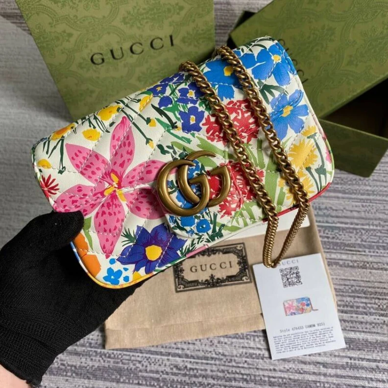 Replica bag Attached Gucci GG Marmont Ken Scott Print Super Mini Bag