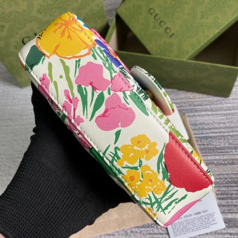 Replica bag Attached Gucci GG Marmont Ken Scott Print Super Mini Bag