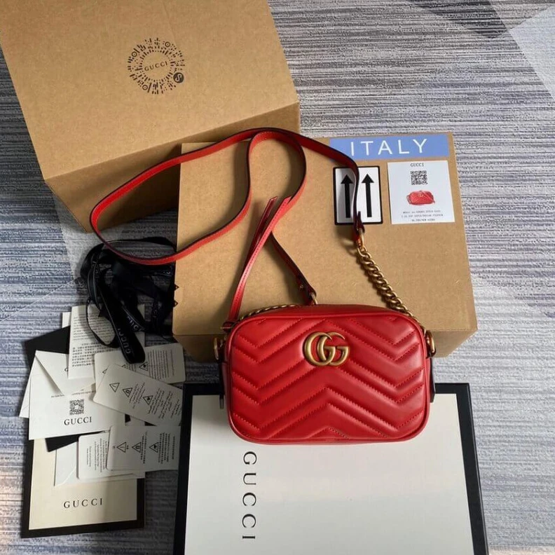Replica bag Antique g Gucci GG Marmont Matelasse Mini Bag Red