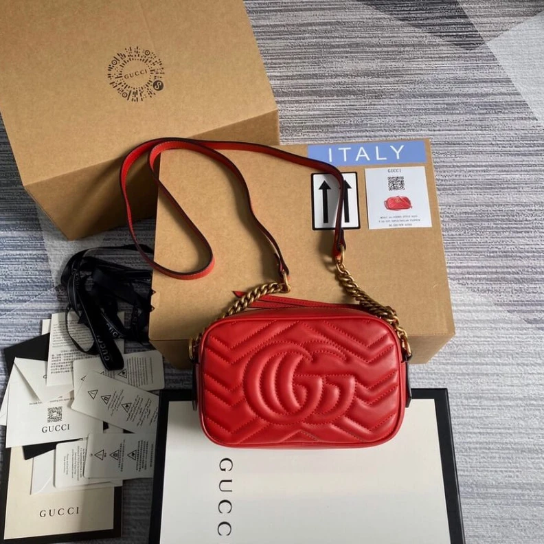 Replica bag Antique g Gucci GG Marmont Matelasse Mini Bag Red