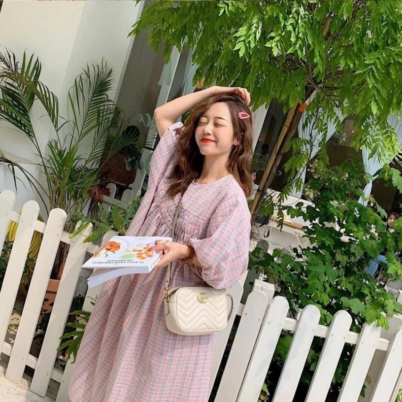 Louis vuitton locations Chain sho Gucci GG Marmont Matelasse Mini Bag White