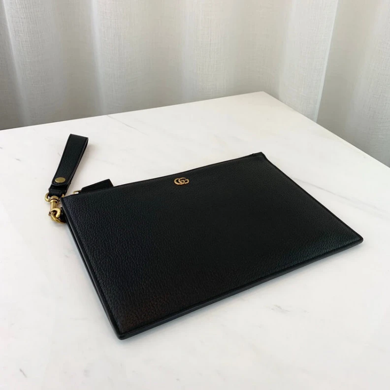 Kitlife ru Black met Gucci GG Marmont Metal-Free Tanned Leather Pouch