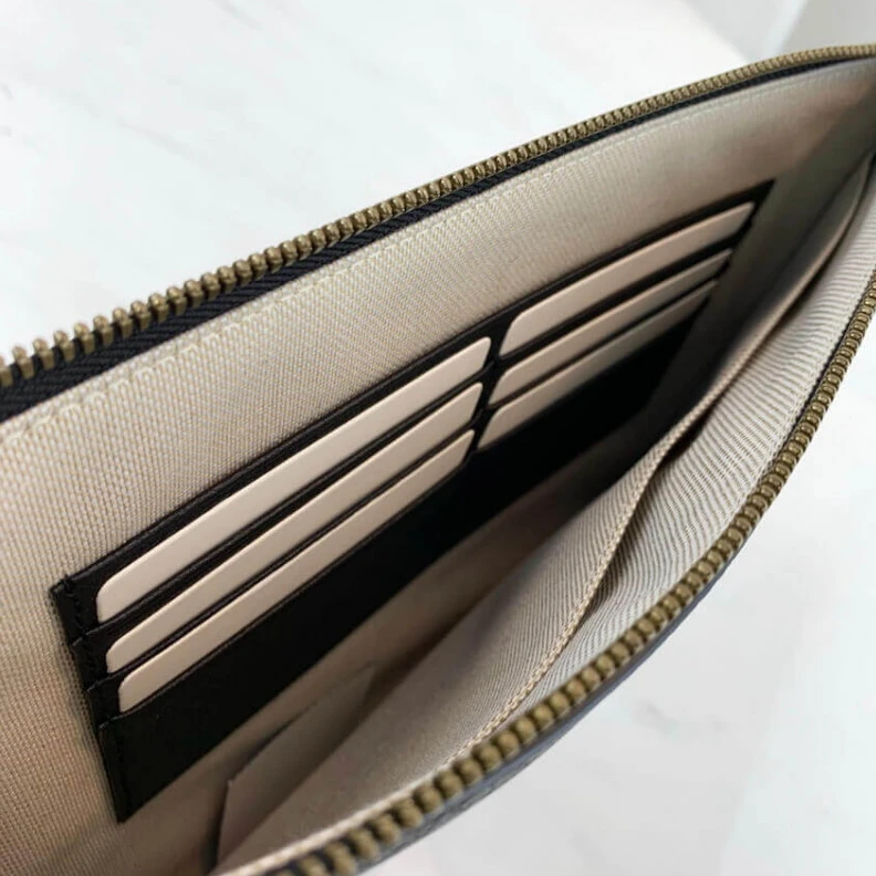 Kitlife ru Black met Gucci GG Marmont Metal-Free Tanned Leather Pouch
