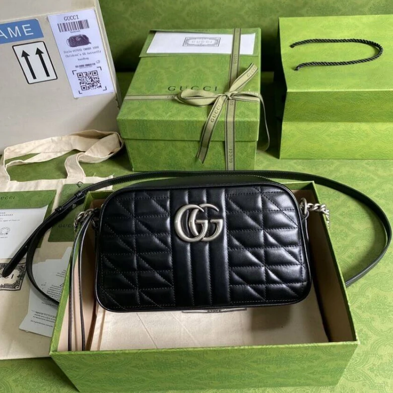 Kitlife ru Inside op Gucci GG Marmont Small Shoulder Bag in Black Leather