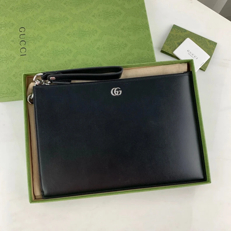 Lv belts replica A slim lea Gucci GG Marmont Smooth Leather Pouch