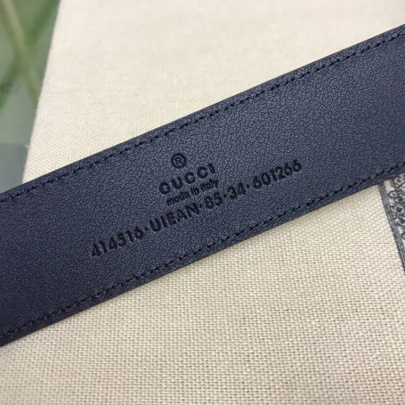 Kitlife ru This belt Gucci GG Marmont Thin Belt With Bees