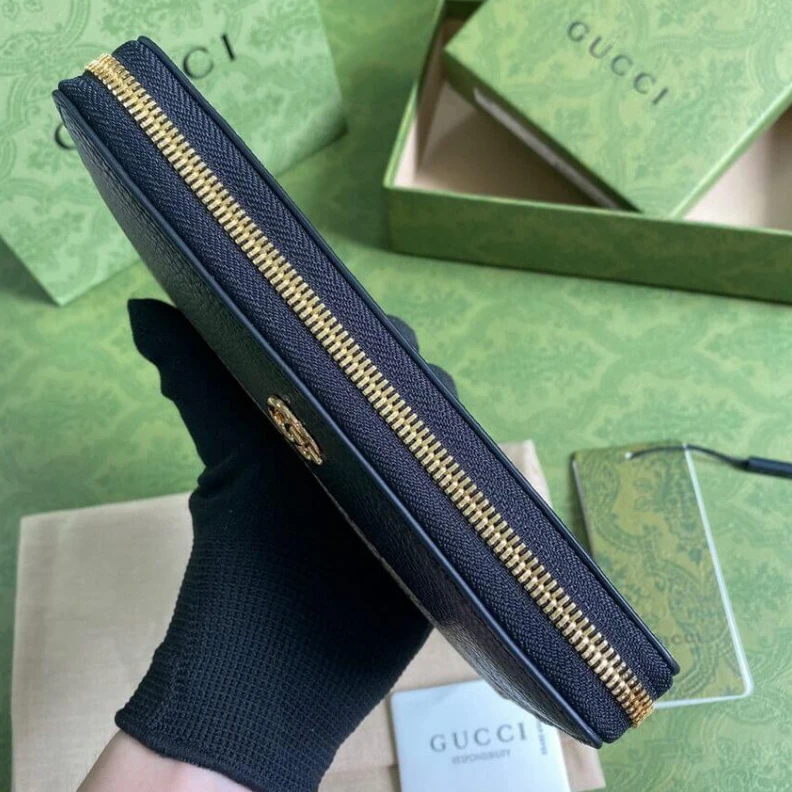 Louis vuitton locations Zip coin Gucci GG Marmont Zip Around Wallet