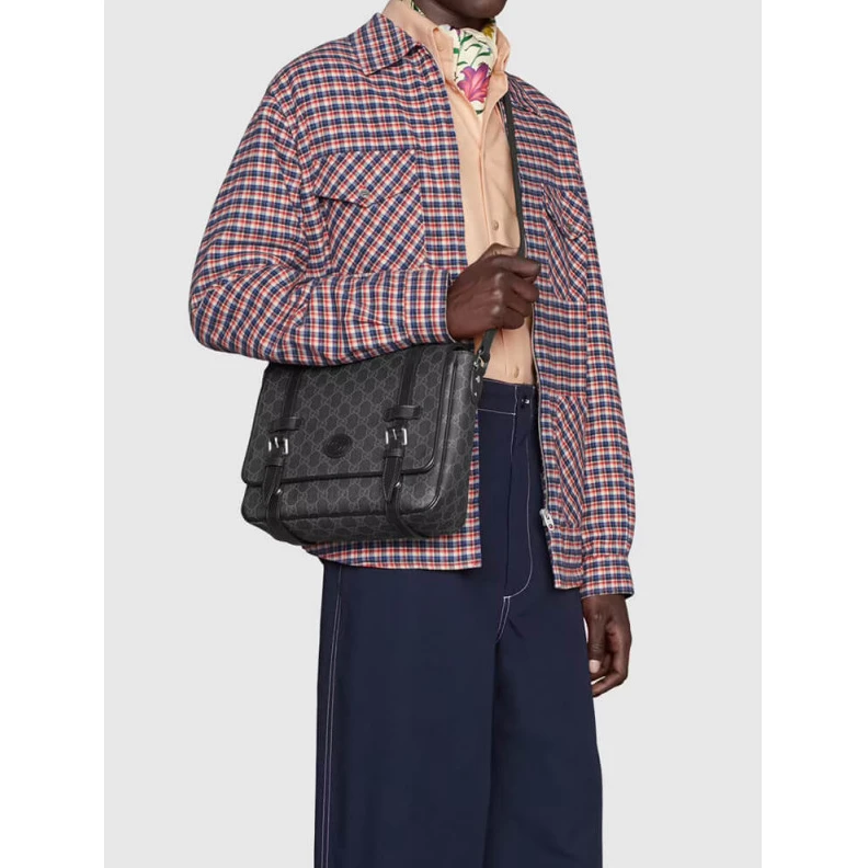 Kitlife ru Capturing Gucci GG Messenger Bag in Black
