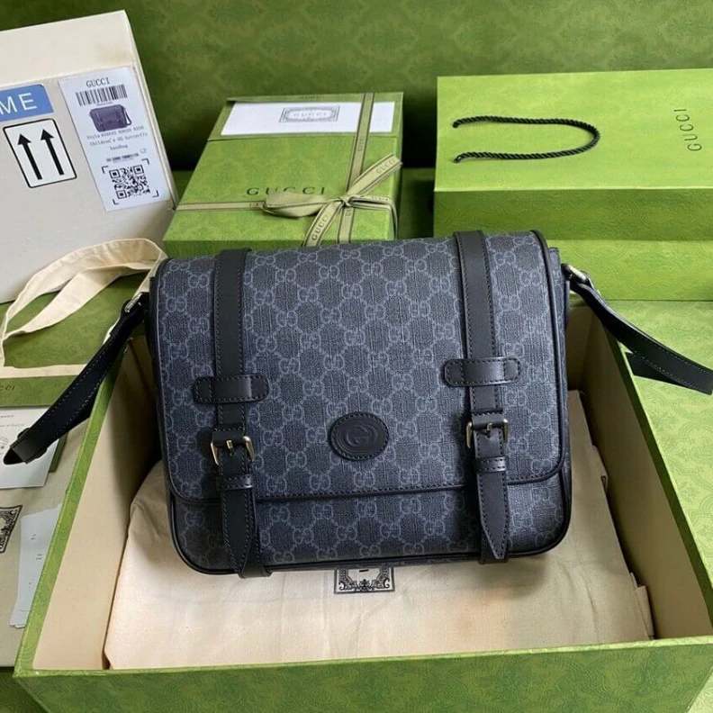 Kitlife ru Capturing Gucci GG Messenger Bag in Black