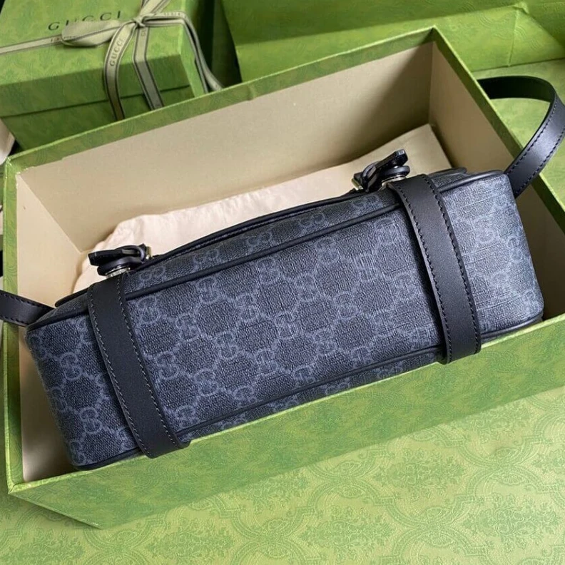 Kitlife ru Capturing Gucci GG Messenger Bag in Black