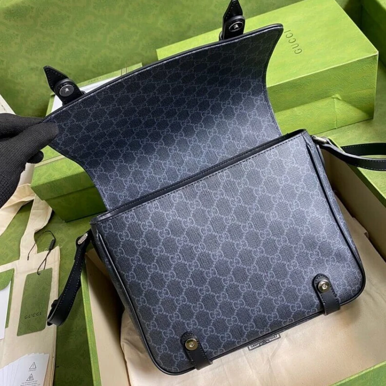 Kitlife ru Capturing Gucci GG Messenger Bag in Black