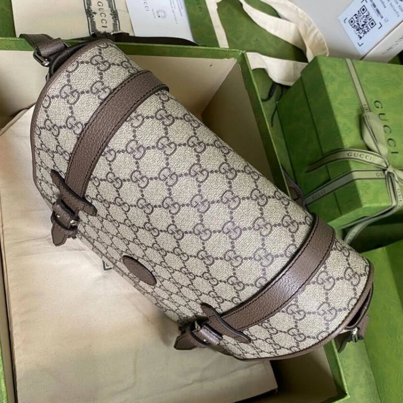Kitlife Beige ebo Gucci GG Messenger Bag in Brown