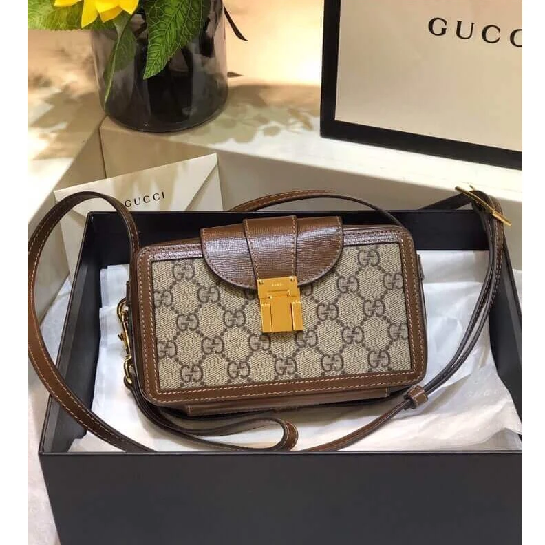 Replica bags lv Detachabl Gucci GG Mini Bag With Clasp Closure
