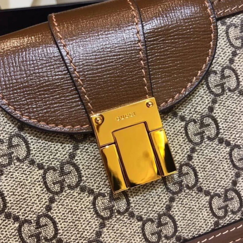 Replica bags lv Detachabl Gucci GG Mini Bag With Clasp Closure