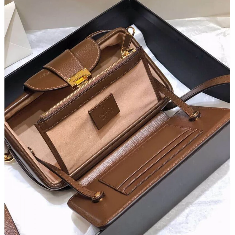 Replica bags lv Detachabl Gucci GG Mini Bag With Clasp Closure