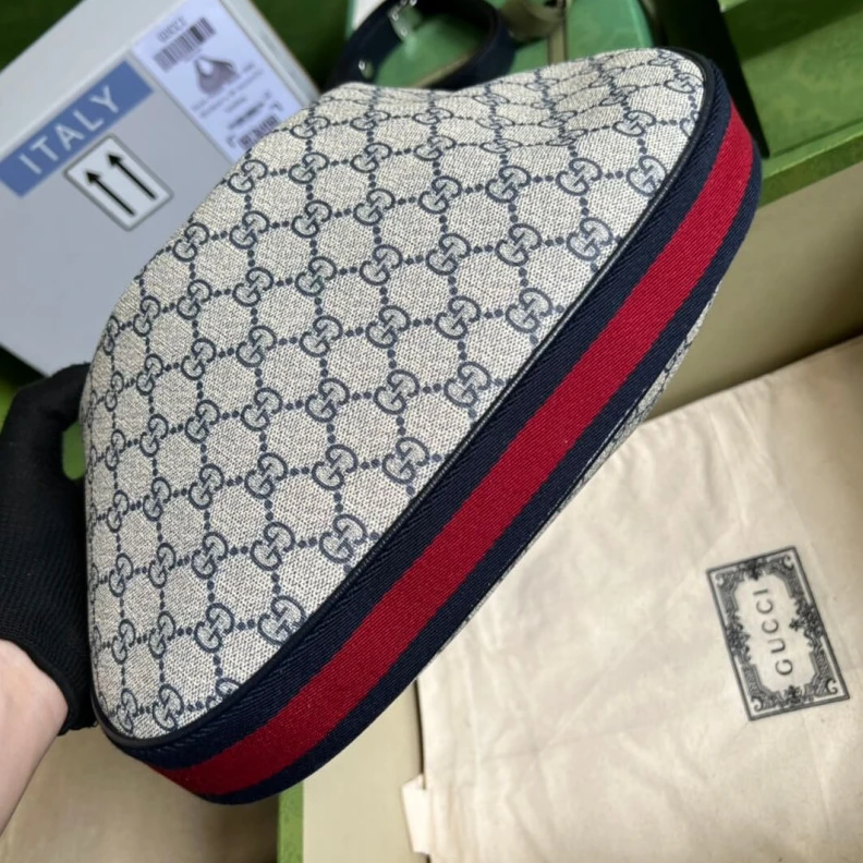 Top lv G hook cl Gucci GG Supreme Attache Medium Shoulder Bag Blue