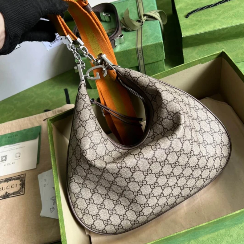 Replica bag This item Gucci GG Supreme Attache Medium Shoulder Bag Coffee