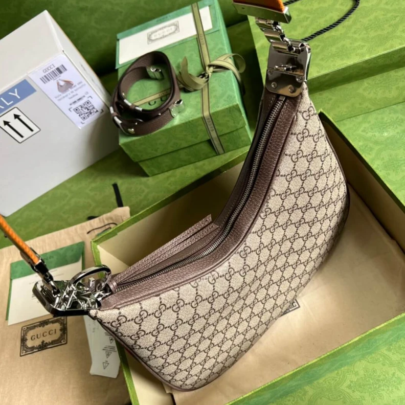 Replica bag This item Gucci GG Supreme Attache Medium Shoulder Bag Coffee