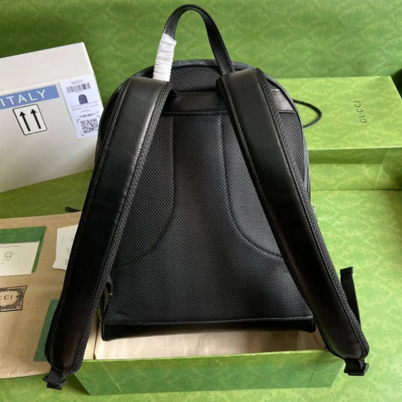 Replica bag Cotton an Gucci GG Supreme Backpack