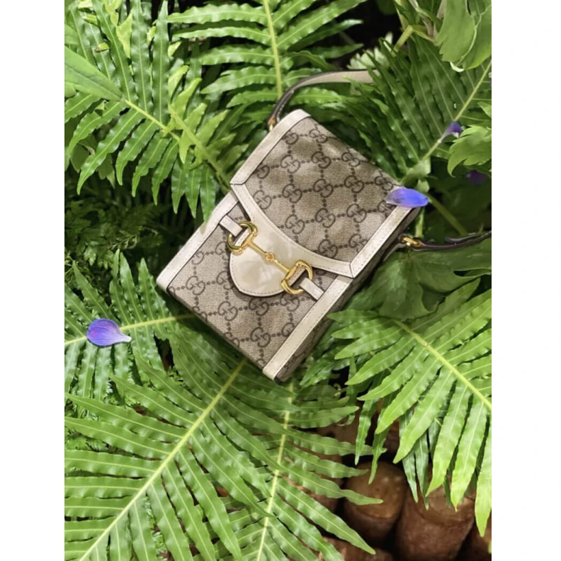 Replica bags Flap clos Gucci GG Supreme Horsebit 1955 Mini Bag White
