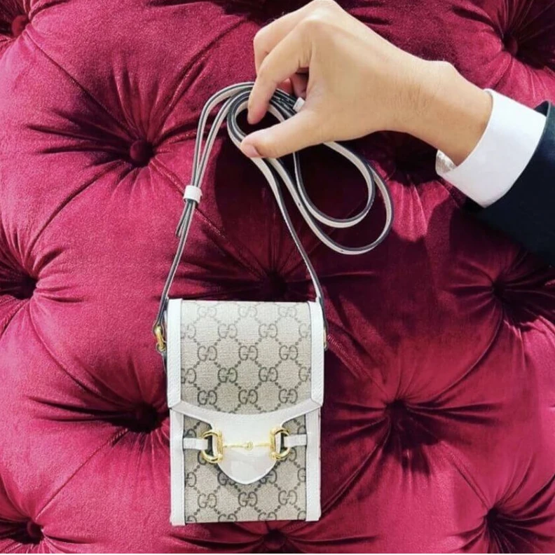Replica bags Flap clos Gucci GG Supreme Horsebit 1955 Mini Bag White
