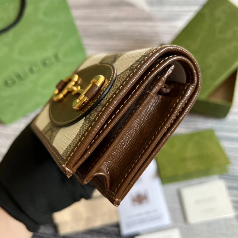 Top lv Open: 4.3 Gucci Horsebit 1955 Card Case Wallet With Polka Dot Print
