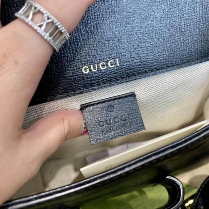 Louis vuitton locations Horsebit Gucci Horsebit 1955 Mini Bag in Black Leather