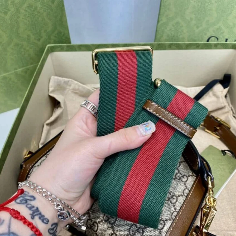 Replica bag This item Gucci Horsebit 1955 Mini Bag in GG Supreme Brown