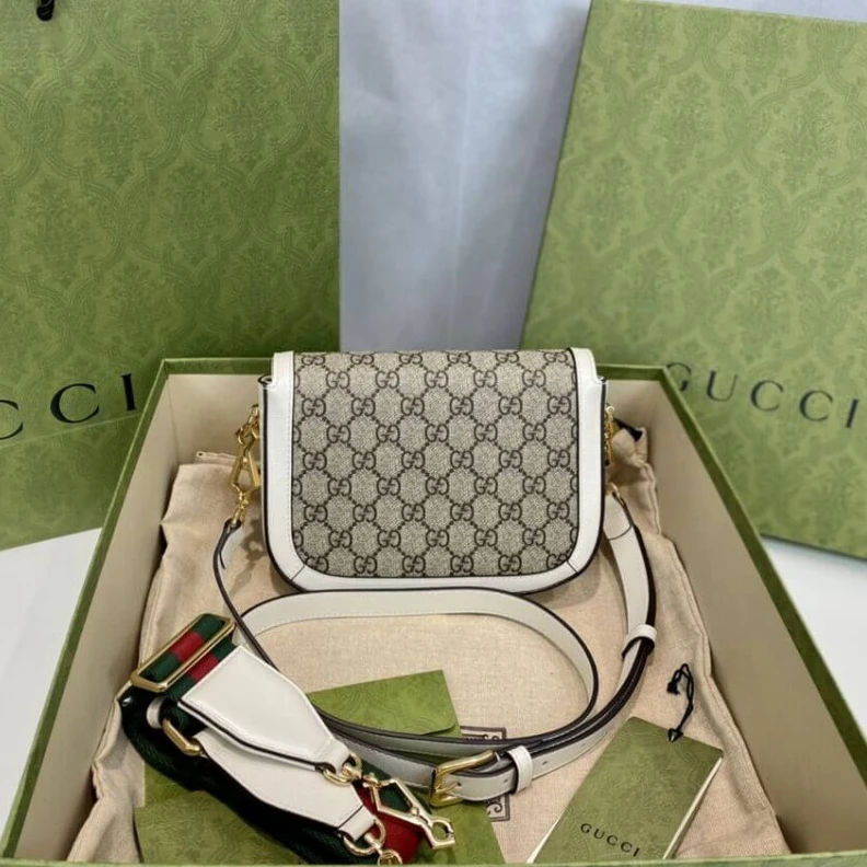 Lv belts replica Detachabl Gucci Horsebit 1955 Mini Bag in GG Supreme White