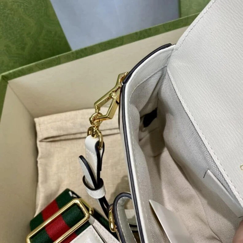 Top lv This item Gucci Horsebit 1955 Mini Bag in White Leather