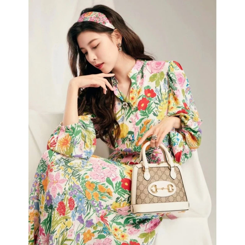 Lv belts replica A new intr Gucci Horsebit 1955 Mini Top Handle Bag In White GG Supreme Canvas