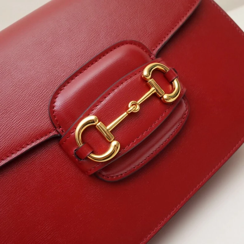 Top lv 25 x 18 x Gucci Horsebit 1955 Shoulder Bag In Red Leather