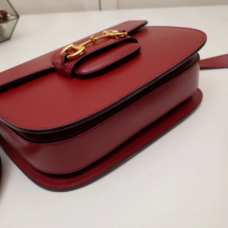 Top lv 25 x 18 x Gucci Horsebit 1955 Shoulder Bag In Red Leather