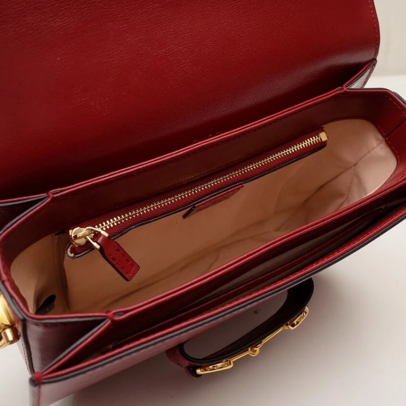 Top lv 25 x 18 x Gucci Horsebit 1955 Shoulder Bag In Red Leather