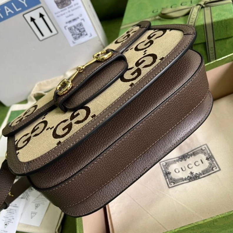 Lv belts replica Shoulder Gucci Horsebit 1955 Shoulder Bag with Jumbo GG