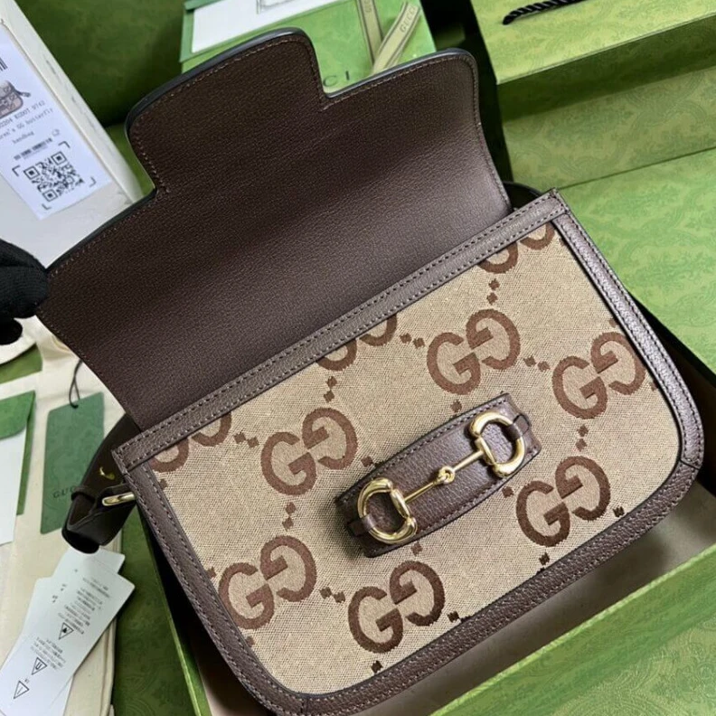 Lv belts replica Shoulder Gucci Horsebit 1955 Shoulder Bag with Jumbo GG