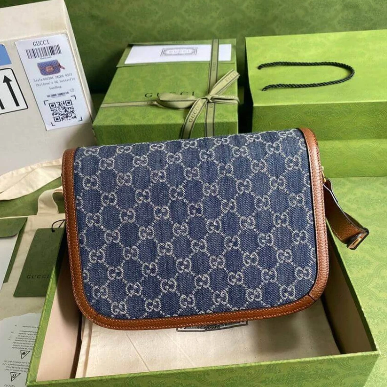 Louis vuitton locations <span styl Gucci Horsebit 1955 Small Bag in Blue Denim